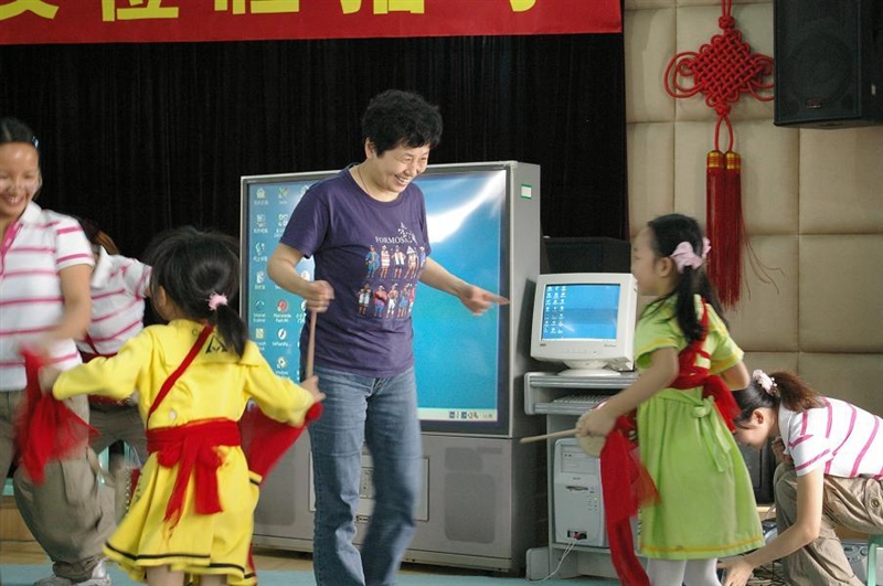 在長安鎮中心幼兒園與幼兒同樂.jpg
