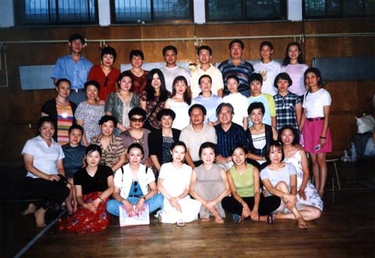 （短26）2001年與中央音樂學繼教部和辦班結業式.jpg